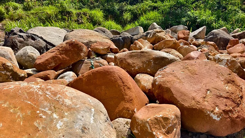 新余黄蜡石厂家