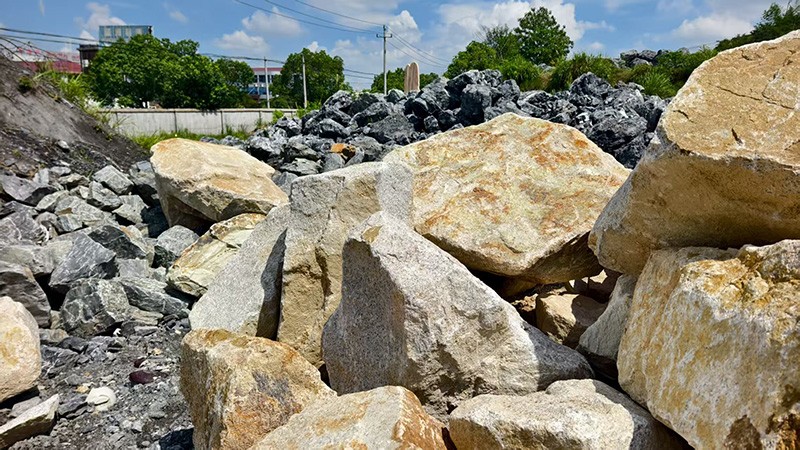 新余黄锈石批发